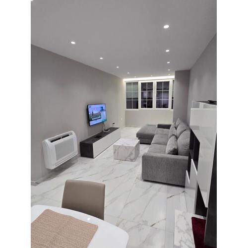 Prestige Beach Apartment