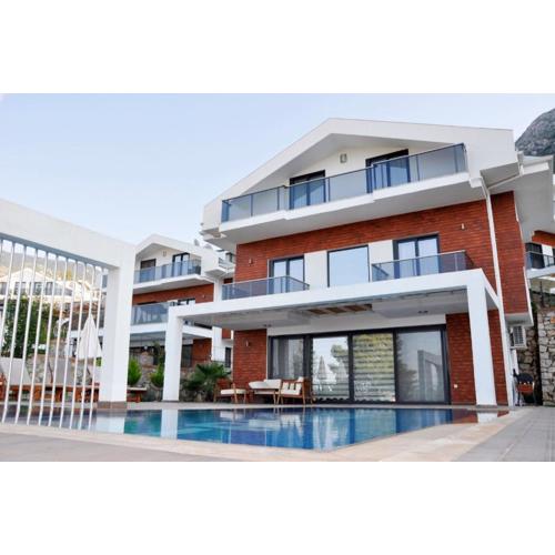 Prestige Villa E - 4 bedroom Private Villa in Ovacik
