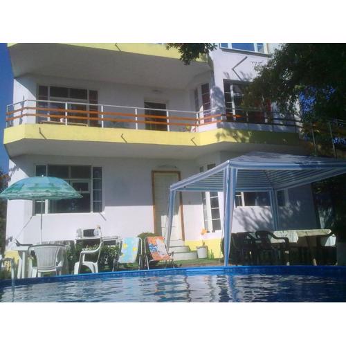 Prima Guest House 2