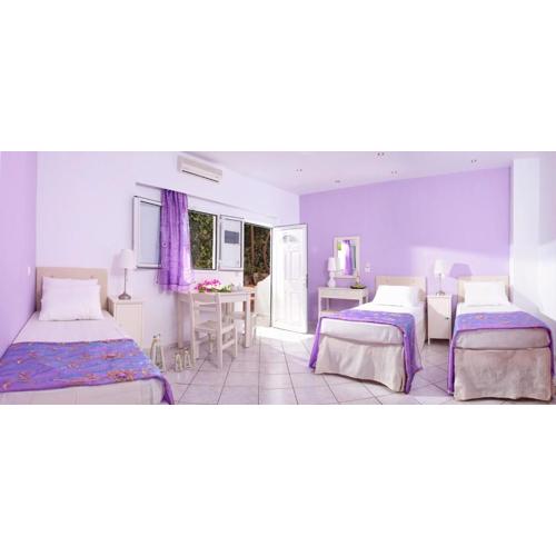 Primavera Beach Hotel Studios & Apartments