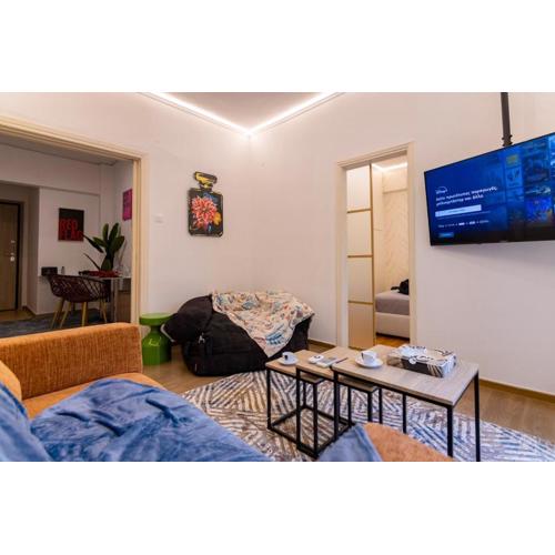 Prime and Cosy 1bedroom Hop to Acropolis
