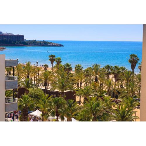Prime Location Penthouse with Stunning Sea Views