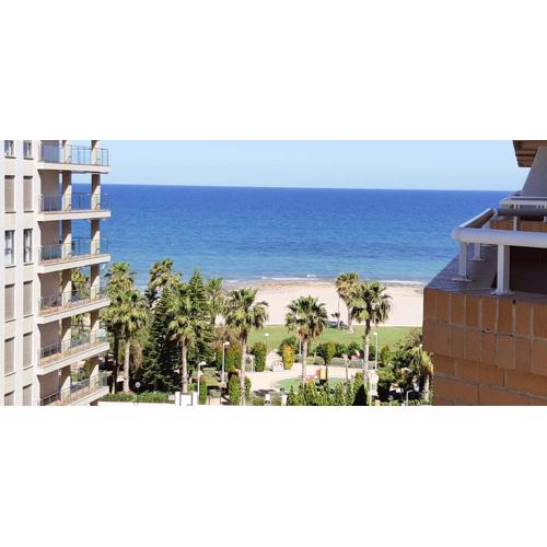 Primera linea con vistas al mar
