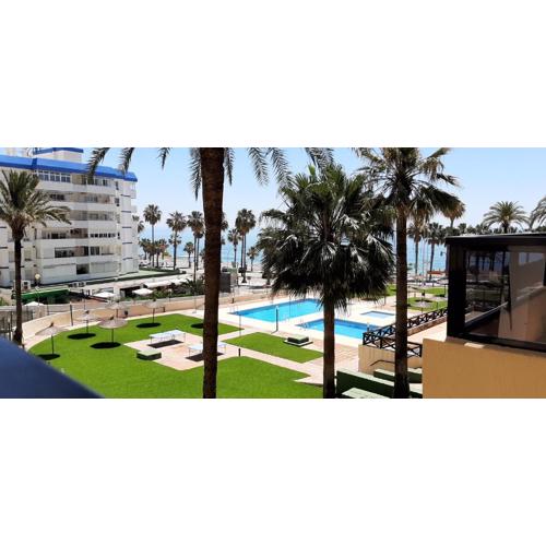 PRIMERA LINEA DE PLAYA Benalmádena