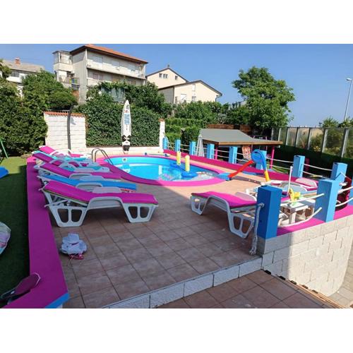 Princess&Prince Apartment with swimming pool and garden
