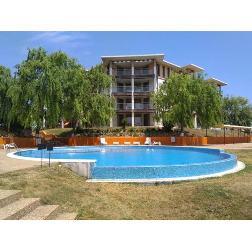 Private Apartment A12 in July Morning Seaside Resort