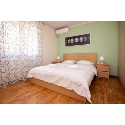 Private apartment close to the beach