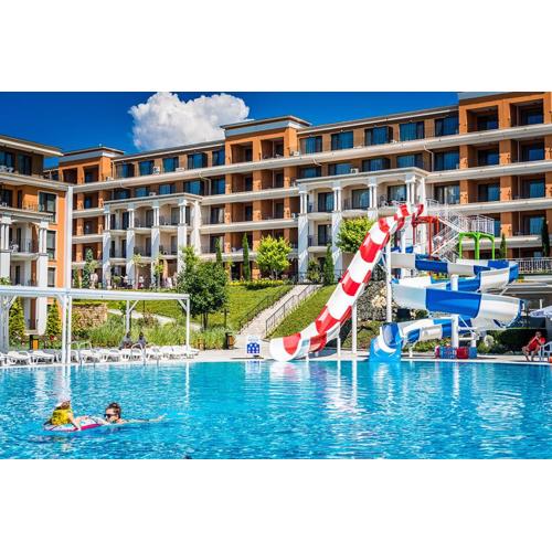 Private Apartment in PREMIER FORT Beach Aparthotel