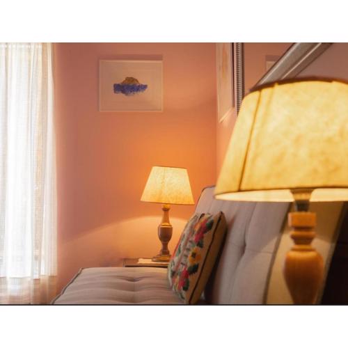 Private Art Studio 50m from sea (1-4 per)