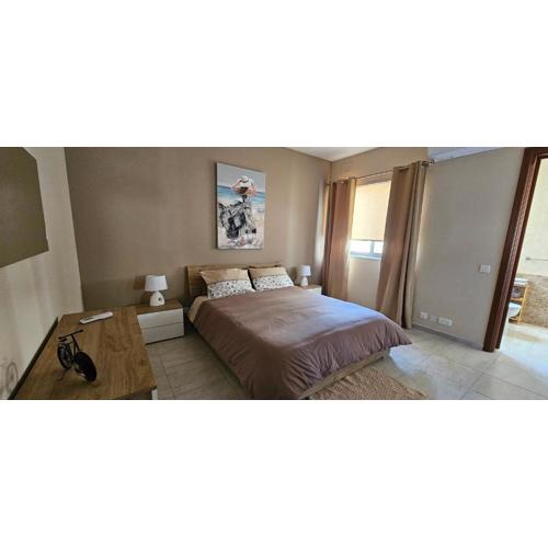 Private Bedroom in Spacious Apartment - Entire Place to Yourself