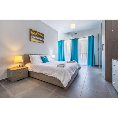 Private duplex home in the heart of St Julians