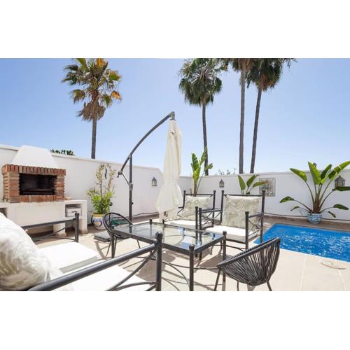 Private pool in charming Andalucian Pueblo RDR392