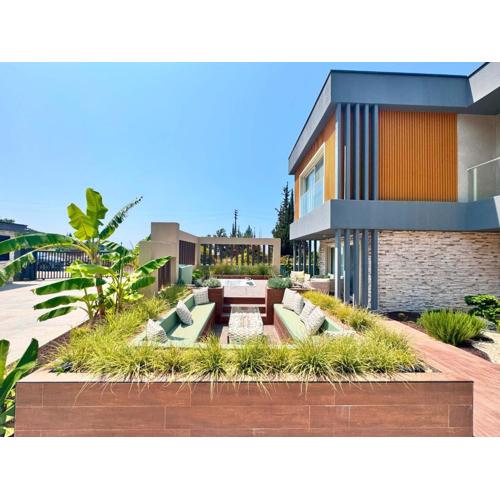 Privia Villas By Seven For Life