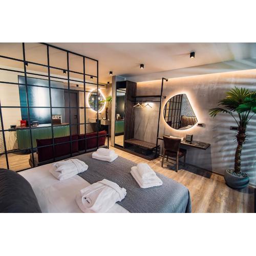 Project 3 Urban Chic Hotel