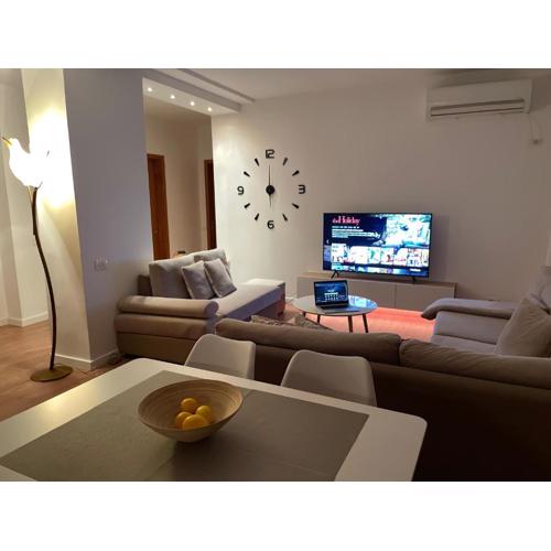 Proper Apartment 1