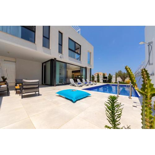 Protaras Almaria Villa 16