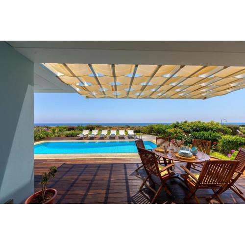 Protaras Beachfront Villa Alia