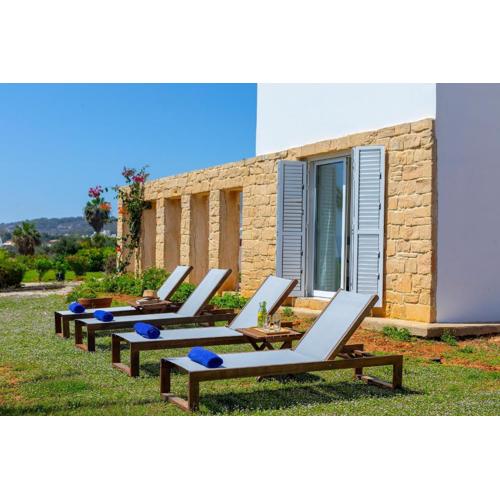 Protaras Seafront Villa Violetta