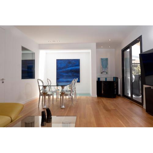 Psirri 3BR Luxury Residence with Athens View