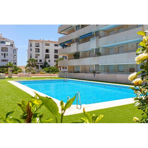 Puerto Banus, Marina Banus, 2BR, 2BTH, pool, parking, Marbella, 3H