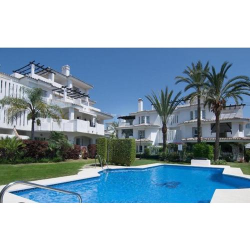 Puerto Banús Skyview Oasis