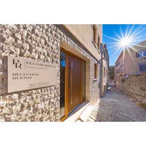 Pula Residence Rooms and Apartments Old City Center
