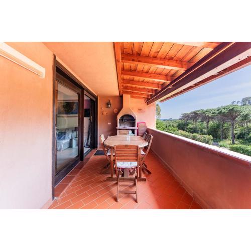 Purple House, 30m to beach