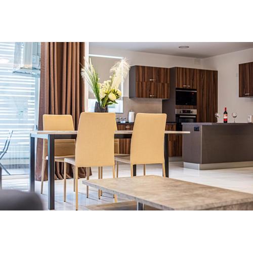 Qawra Two bedroom new apartment