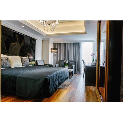 Qbic City Hotel