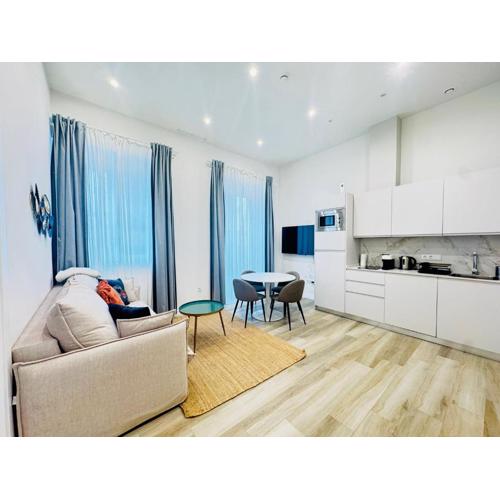 QE Apartments
