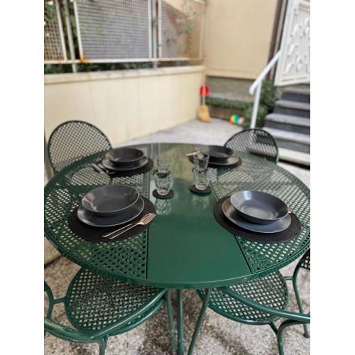 Quarto Mare con giardino