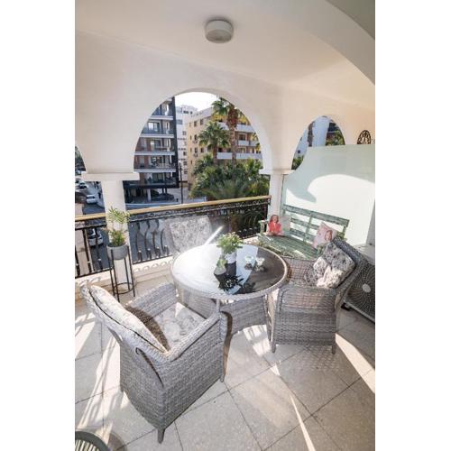 Quattro City Center Apartments