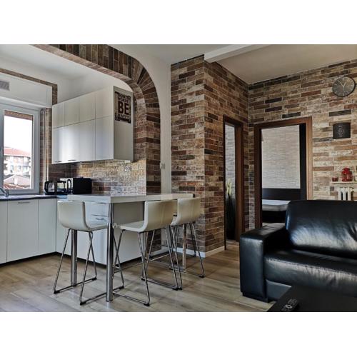 Queen East Verona apartments