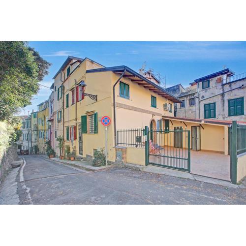Queen Elena Home Centro Sanremo - Happy Rentals