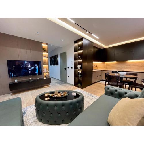 Queens Luxury Apartments Tirana