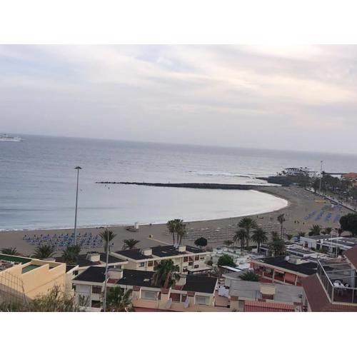 Quiet apartment with terrasa 5 min Playa Los Cristianos