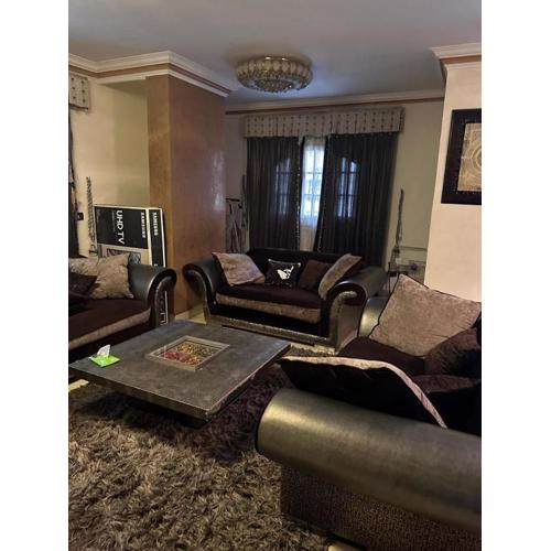 Quiet Dur Thani Apartment 199
