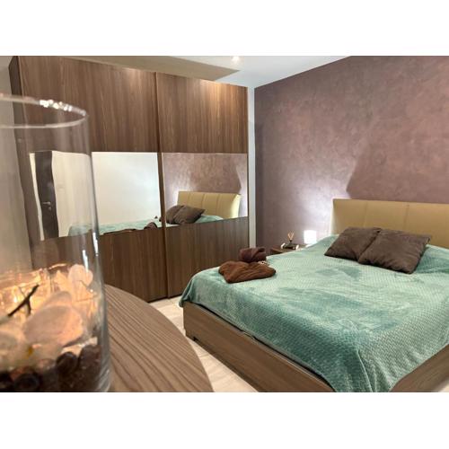 Quiet Ensuite Room - Near Marsaskala & Airport