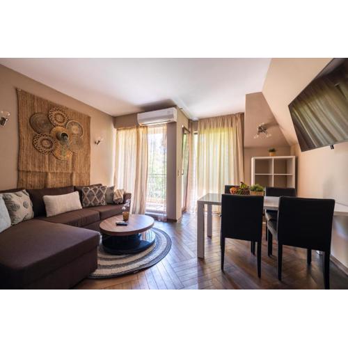 Quiet & Modern Maisonette