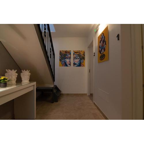 R-Home Exclusive Rooms