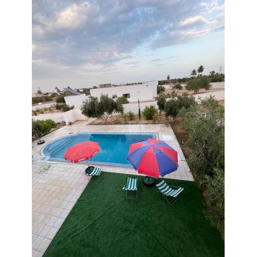R midoun home