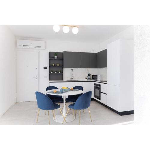 R1 Apartment