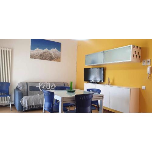 R11 - Appartamento con ampio terrazzo