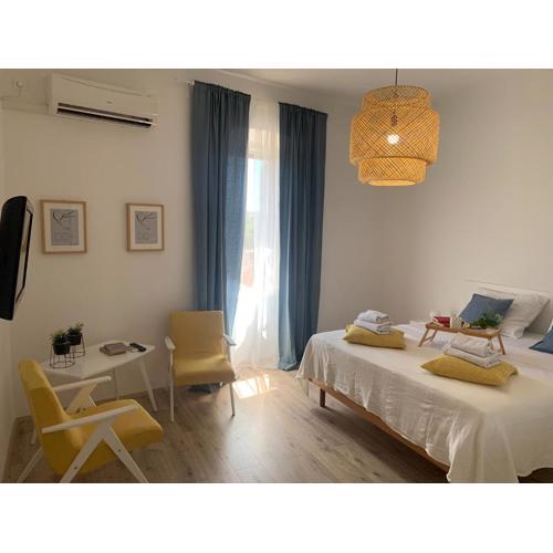 RA City Garden Suite