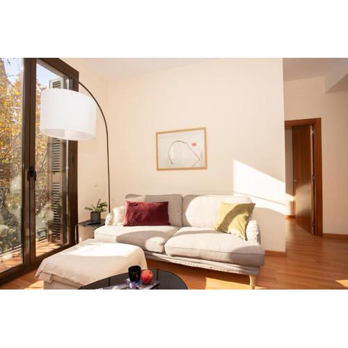 Radiant Vista Apartment Eixample