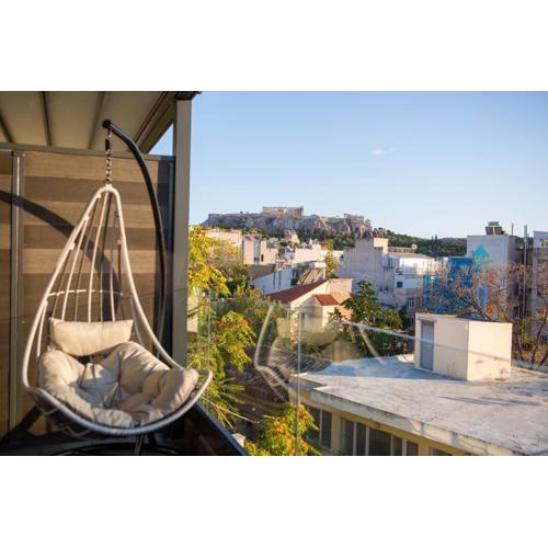 Raise Acropolis View Suites