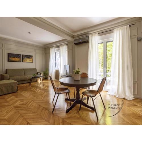 Raise Kolonaki Elegant Citybreak