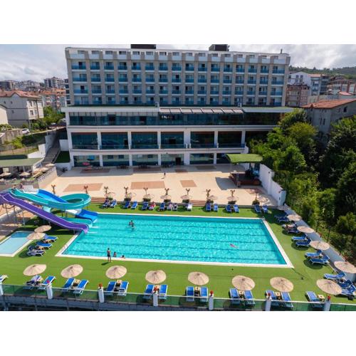 Ramada Resort by Wyndham Unye