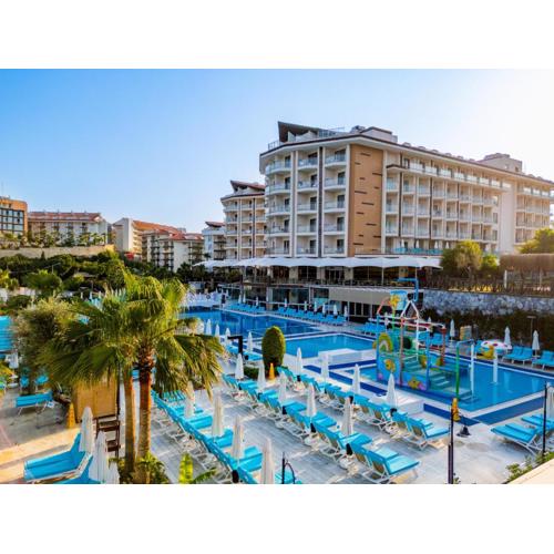 Ramada Resort Kusadasi & Golf