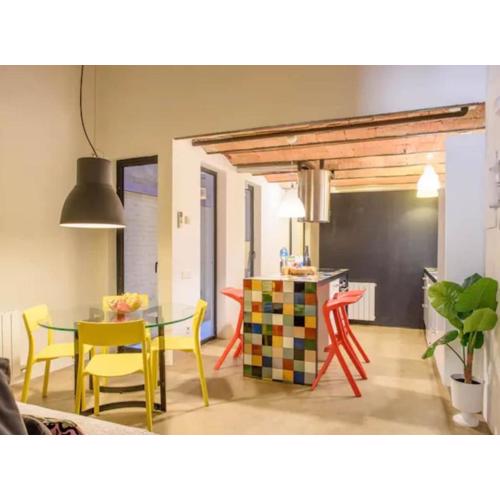 Ramblas Rentals Charming & Modern2BR Loft in Gracia 10M ParcGüell